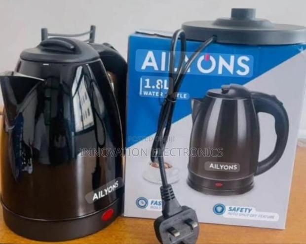 1.8litres Ailyons Plastic Kettle - main view