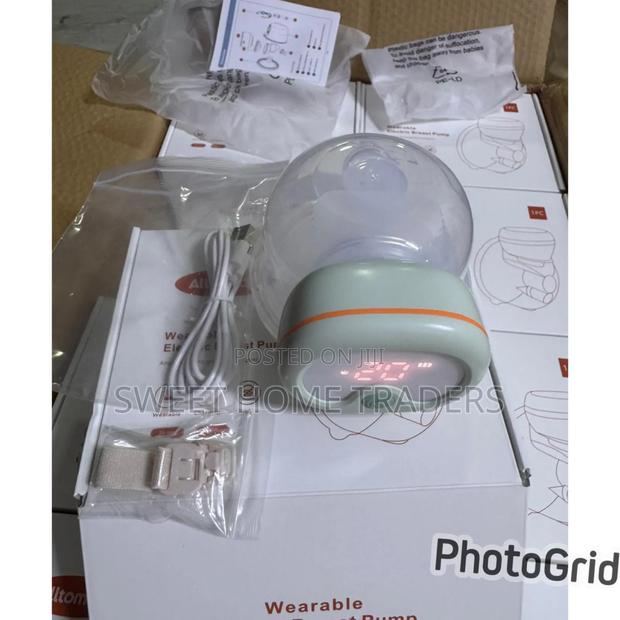 *Wearable Rechargeable Breast Pump* - main view
