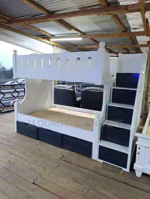 White 4 by 6 Uniquely Designed Double Decker