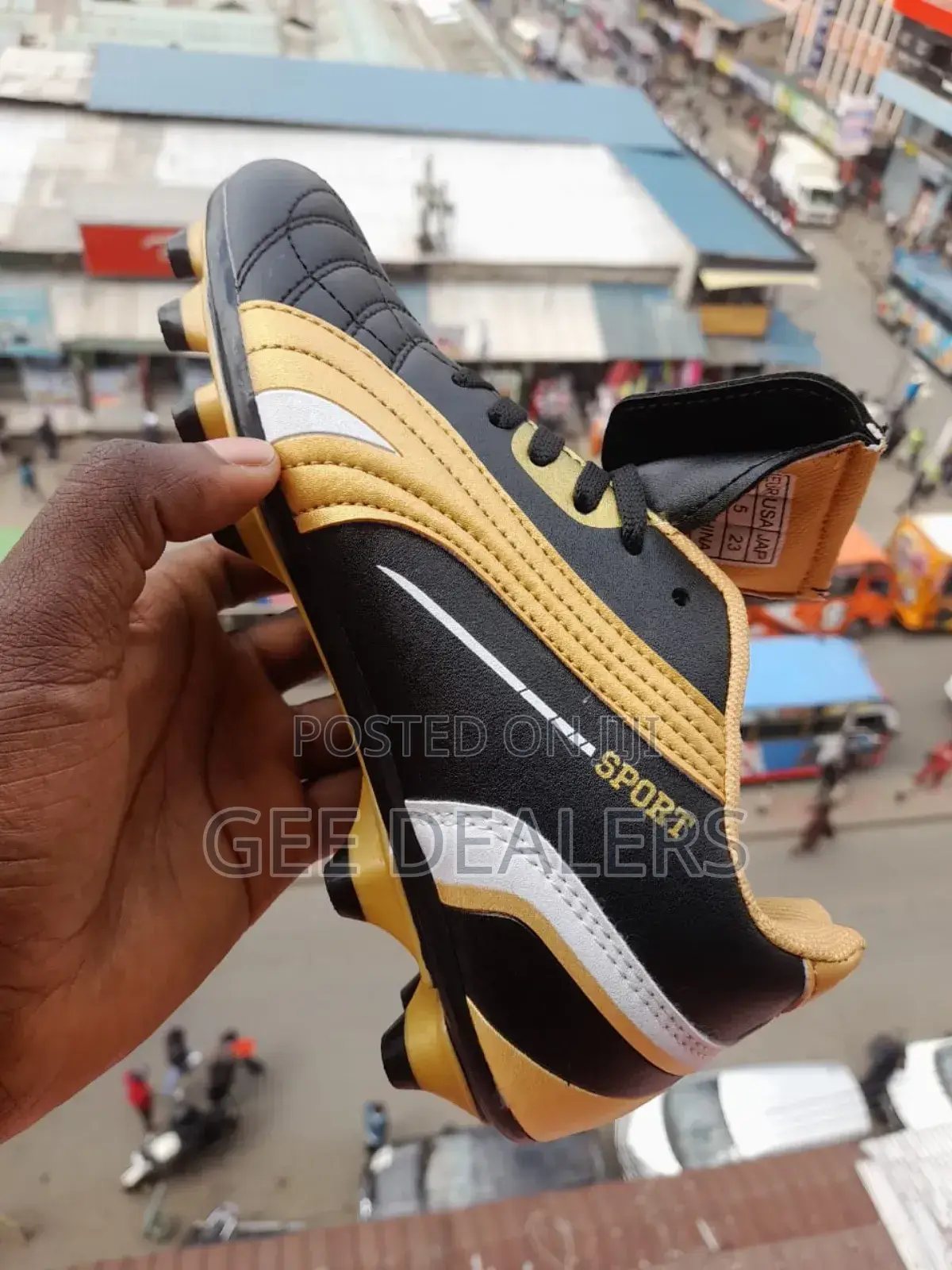 Kids Soccer Boots,Size 31-36 Available
