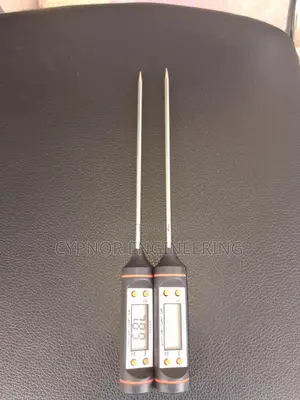 Chef-Grade Temperature Measuring Device