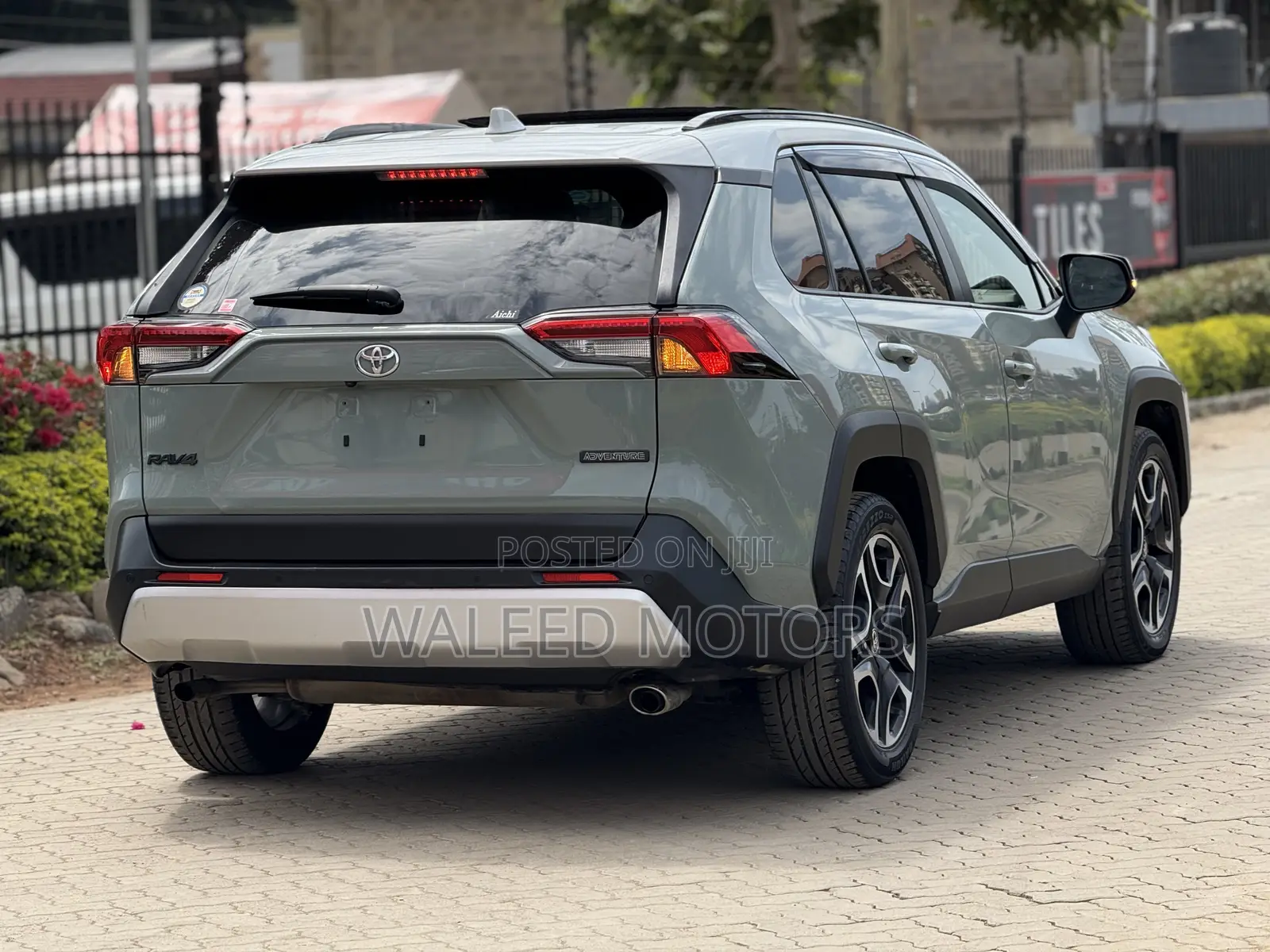 Toyota RAV4 2020 Green