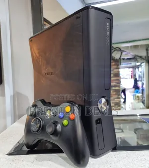 360 Xbox With 10games