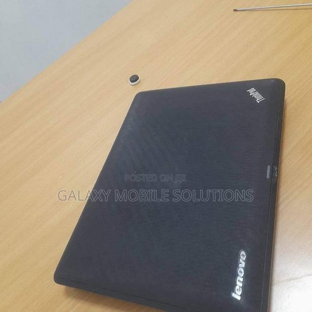 Laptop Lenovo ThinkPad X131e 4GB Intel Celeron HDD 500GB - thumbnail 2