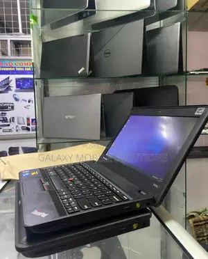 Laptop Lenovo ThinkPad X131e 4GB Intel Celeron HDD 500GB