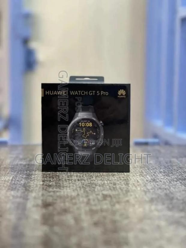 Huawei Gt 5 Pro - main view