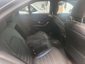 Mercedes-Benz C200 2018 Gray