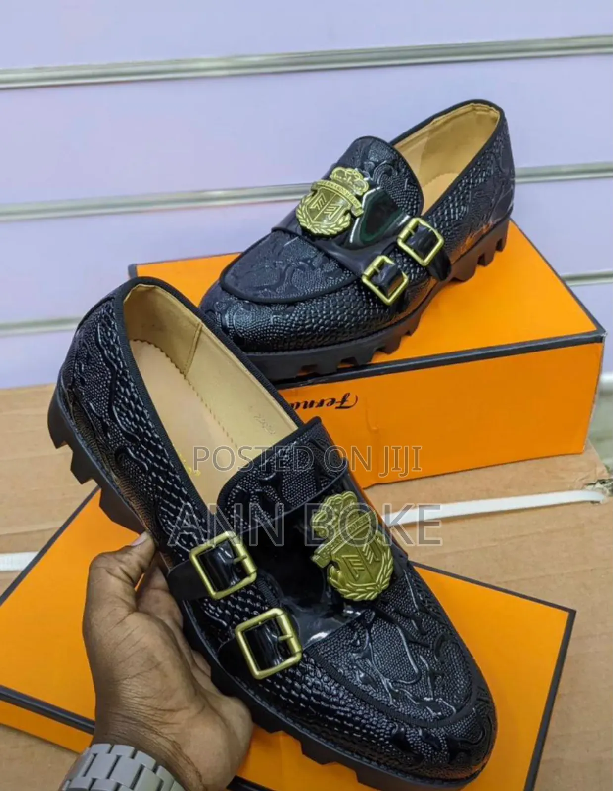 Fernando Casuals
40-45
Available
