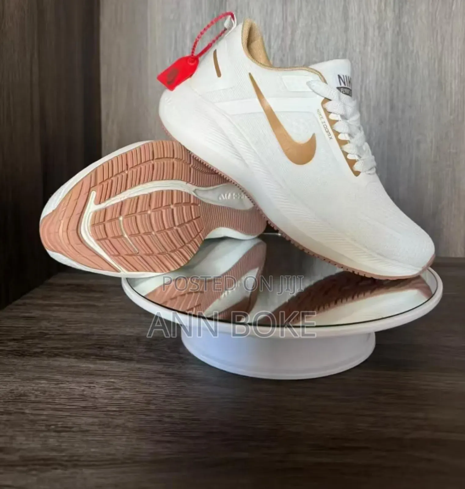 Nike Zoom 
Size 37 to 40