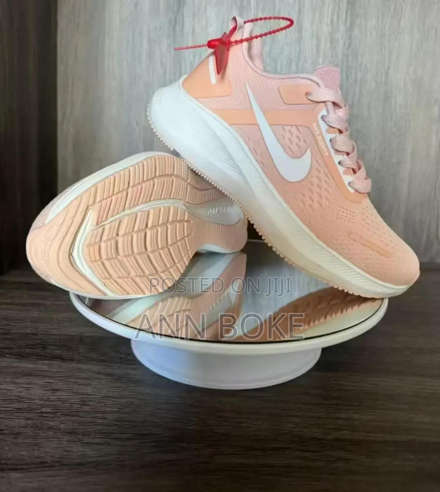 Nike Zoom 
Size 37 to 40