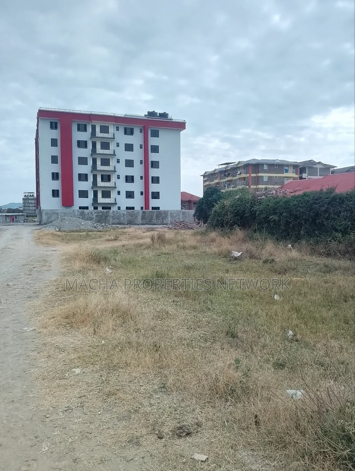 Prime Plot 40 by 90ft-Kenya Israel Price 2.5m