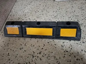 Reflective Parking Car Wheel Stopper