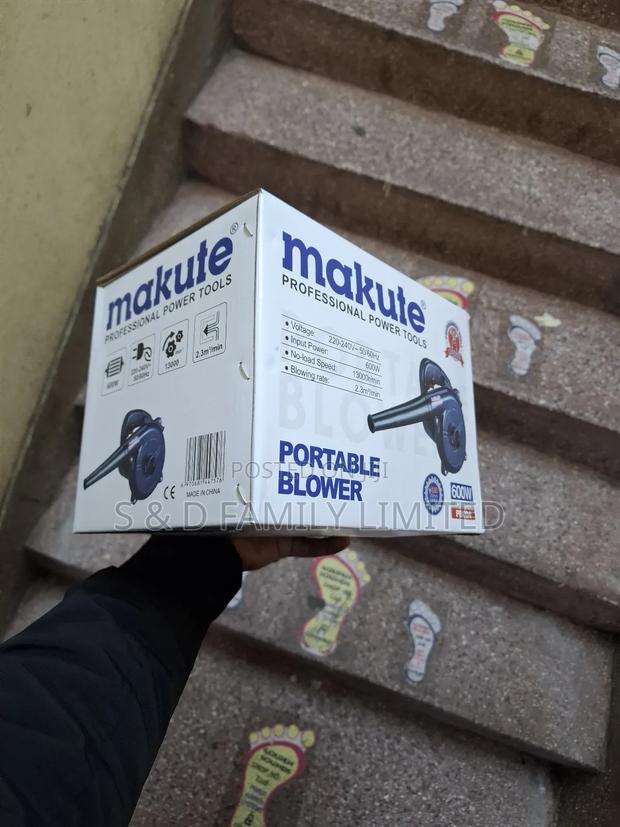 Makute Professional Blower 600 Watts