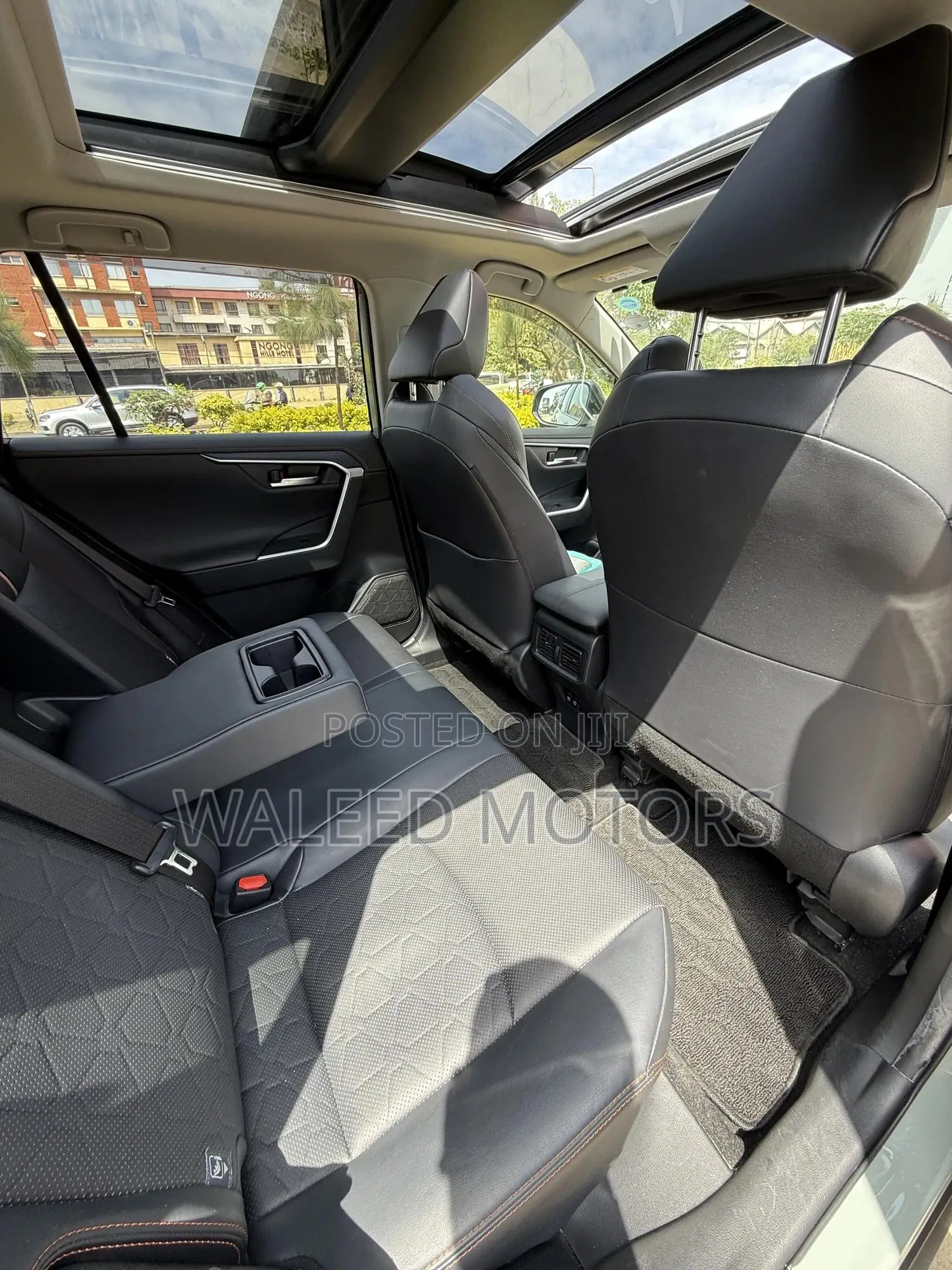 Toyota RAV4 2020 Green