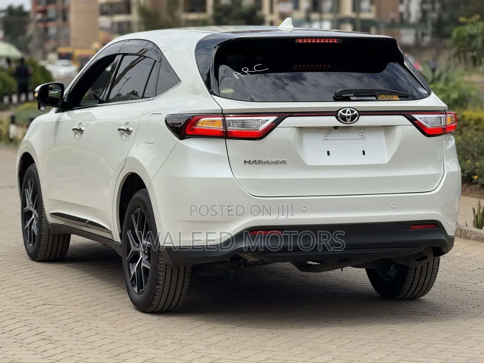 Toyota Harrier 2.0 2020 Pearl