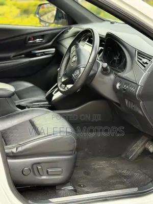 Toyota Harrier 2.0 2020 Pearl