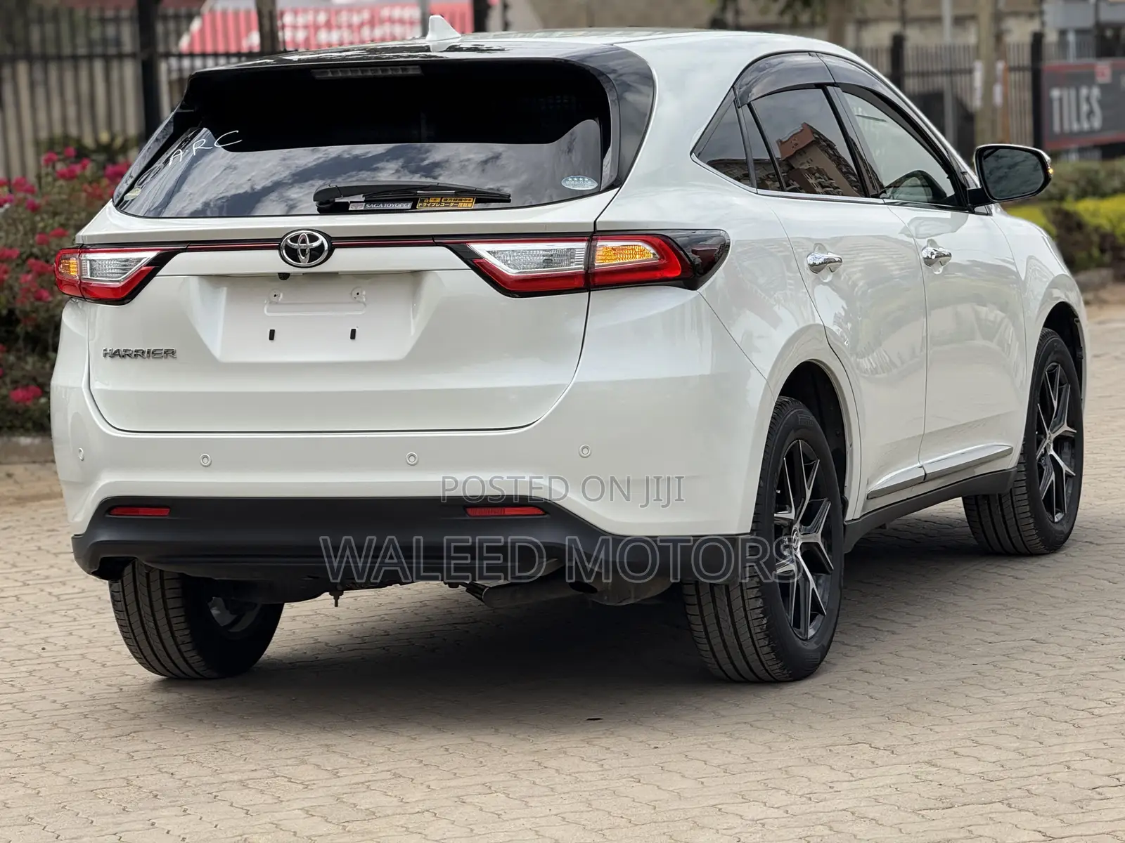 Toyota Harrier 2.0 2020 Pearl