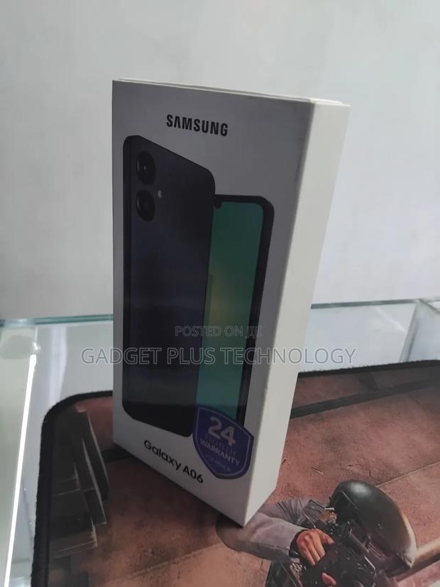 New Samsung Galaxy A06 128 GB Black - thumbnail 2