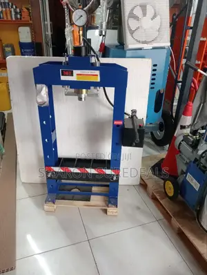 High Quality Heavy Duty Hydraulic Press 30t