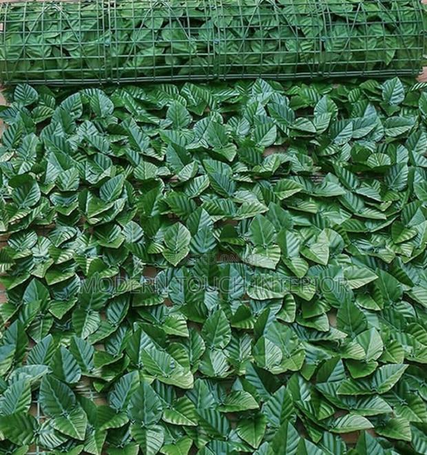 Arteicial Garden Fence - main view