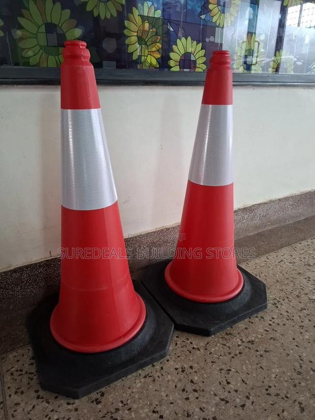 Traffic Safety Road Cones-75cm - thumbnail 2