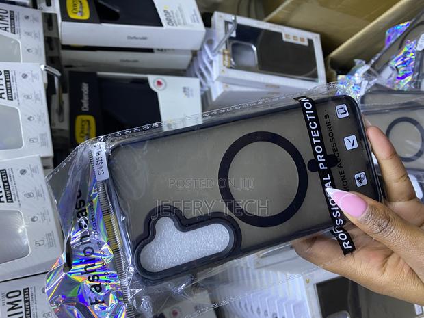 Ythink Samsung Galaxy S24 Plus Translucent Matte Case - thumbnail 3