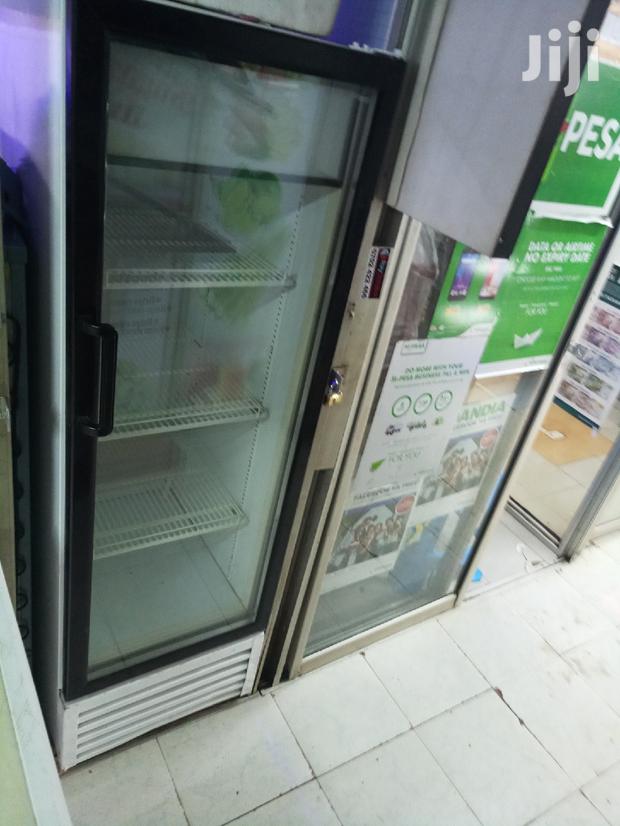 Display Fridge - thumbnail 2