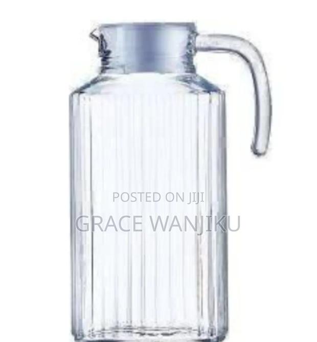 *Luminarc Quadro Jugs*