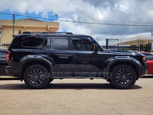 Toyota Land Cruiser Prado 2.8 2024 Black