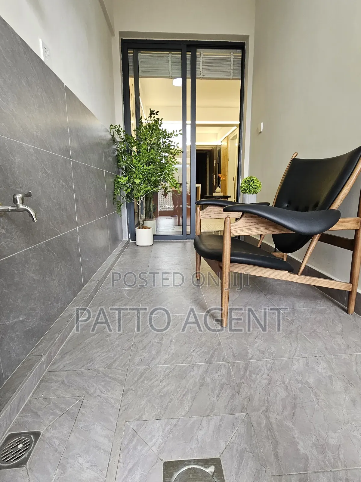 2bdrm Apartment in Kilimani Yaya Centre for sale