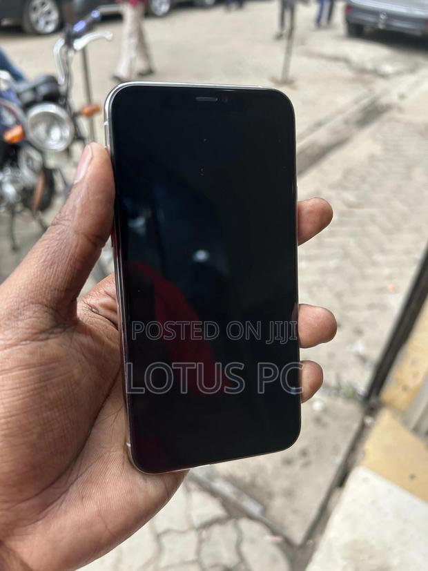 Apple iPhone 11 Pro 256 GB White - thumbnail 2