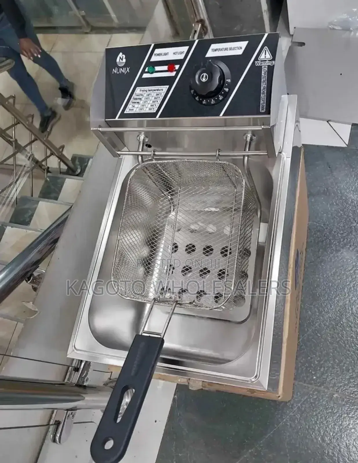 Nunix Single 6l Deep Fryer/Chips Fryer N6l