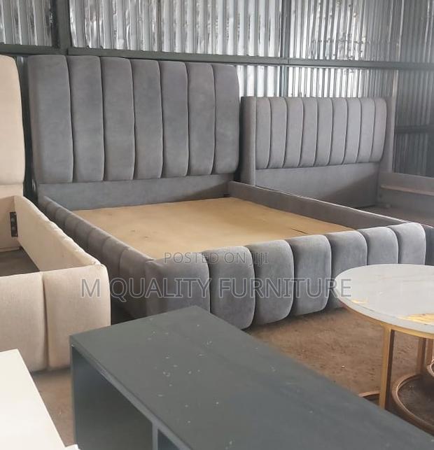 Gray 5 by 6 Modern Bubble Bed