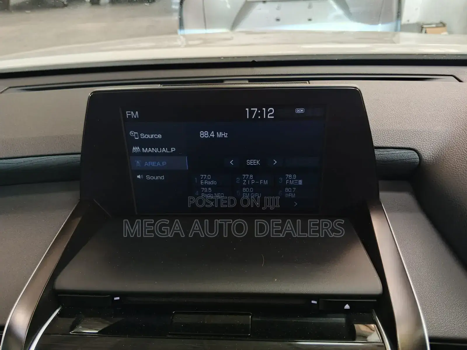 Toyota Crown 2018 White