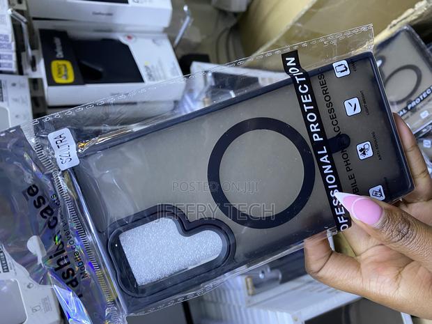 Makavo Translucent Matte for Samsung Galaxy S22 Ultra Case - thumbnail 2