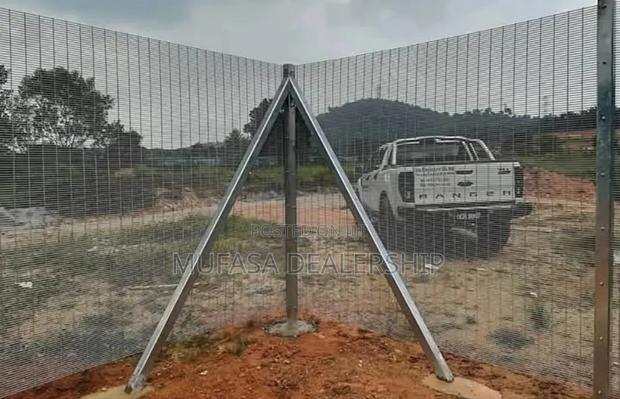 Anti~Intruder Fence/Anti Climb Mesh - thumbnail 3