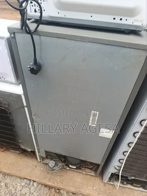 Fridges/Microwaves