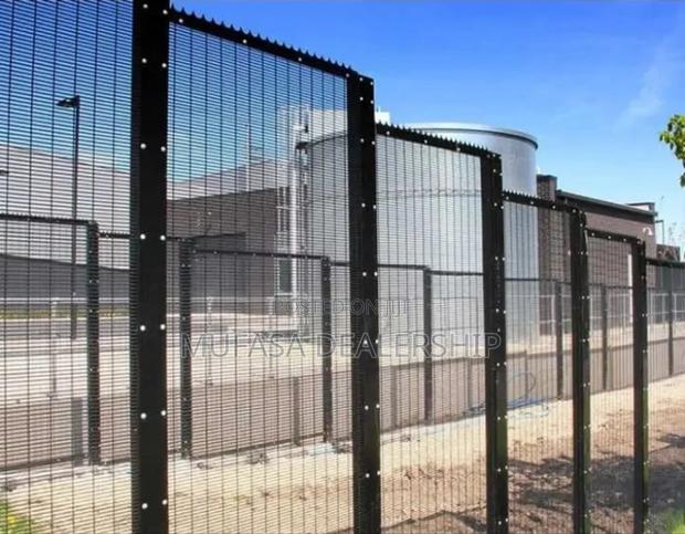 Galvanized Green Anticlimb Fence  - thumbnail 2