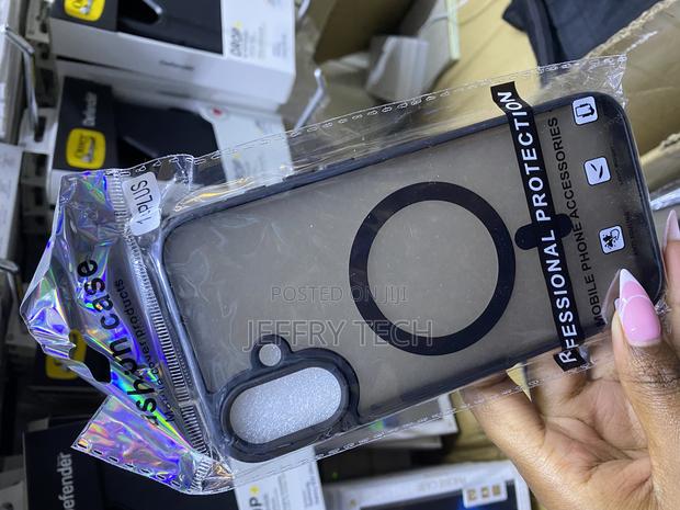 Anuck iPhone 16 Plus Translucent Matte Magsafe Case - thumbnail 3