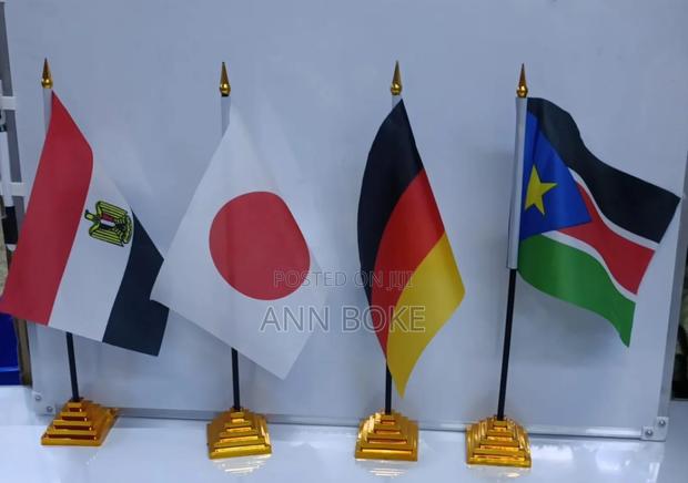 Flags Available - thumbnail 3