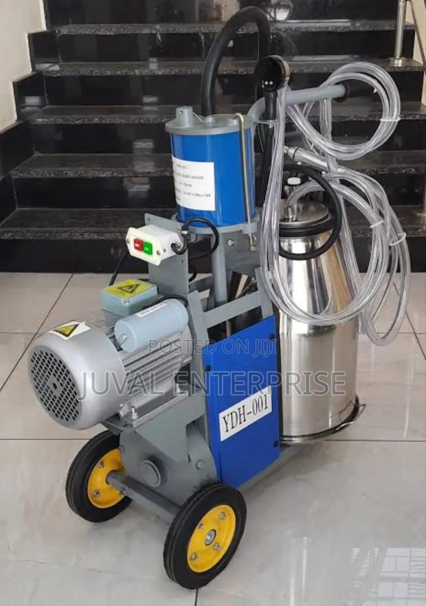 Single Barrel Milking Machine - main view