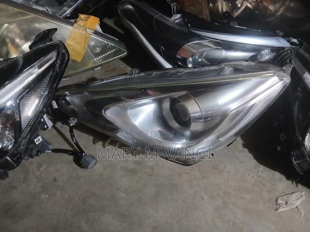 Ex Japan Aqua 2015-2017 Xenon Headlight - main view