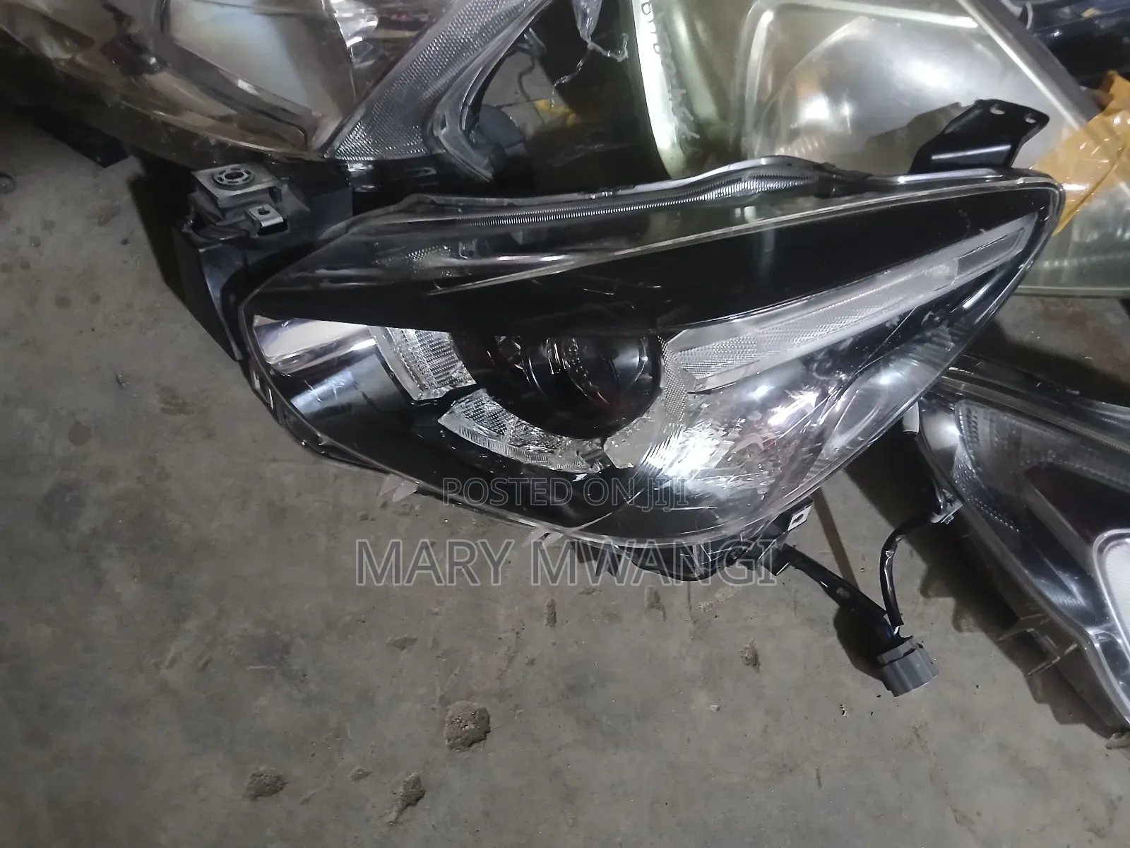 Ex Japan Demio New Model Xenon Headlight Number Z