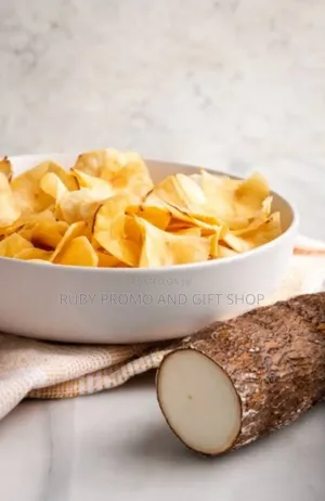 Crunchy, Crispy Freshly Fried Cassava Crips