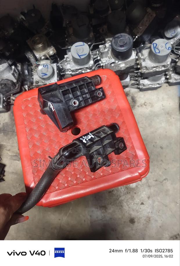 Mazda Cx-5 Water Cooling Junction. - thumbnail 2