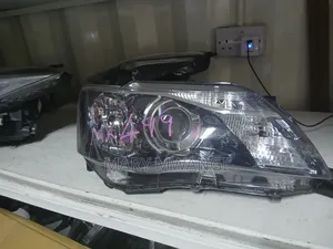 Toyota Fielder/Axio 161 Xenon Headlight