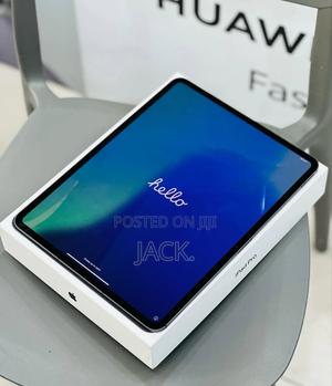 Apple iPad Pro 13 (2024) 256 GB Gray - thumbnail 2