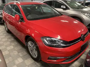 Volkswagen Golf Variant 2018 Red