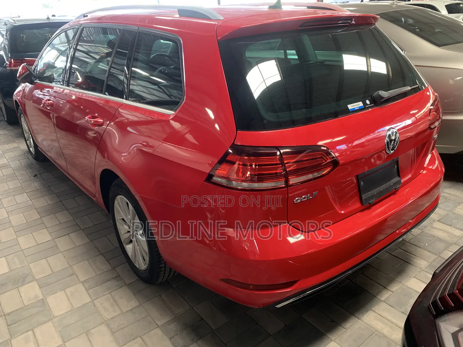 Volkswagen Golf Variant 2018 Red