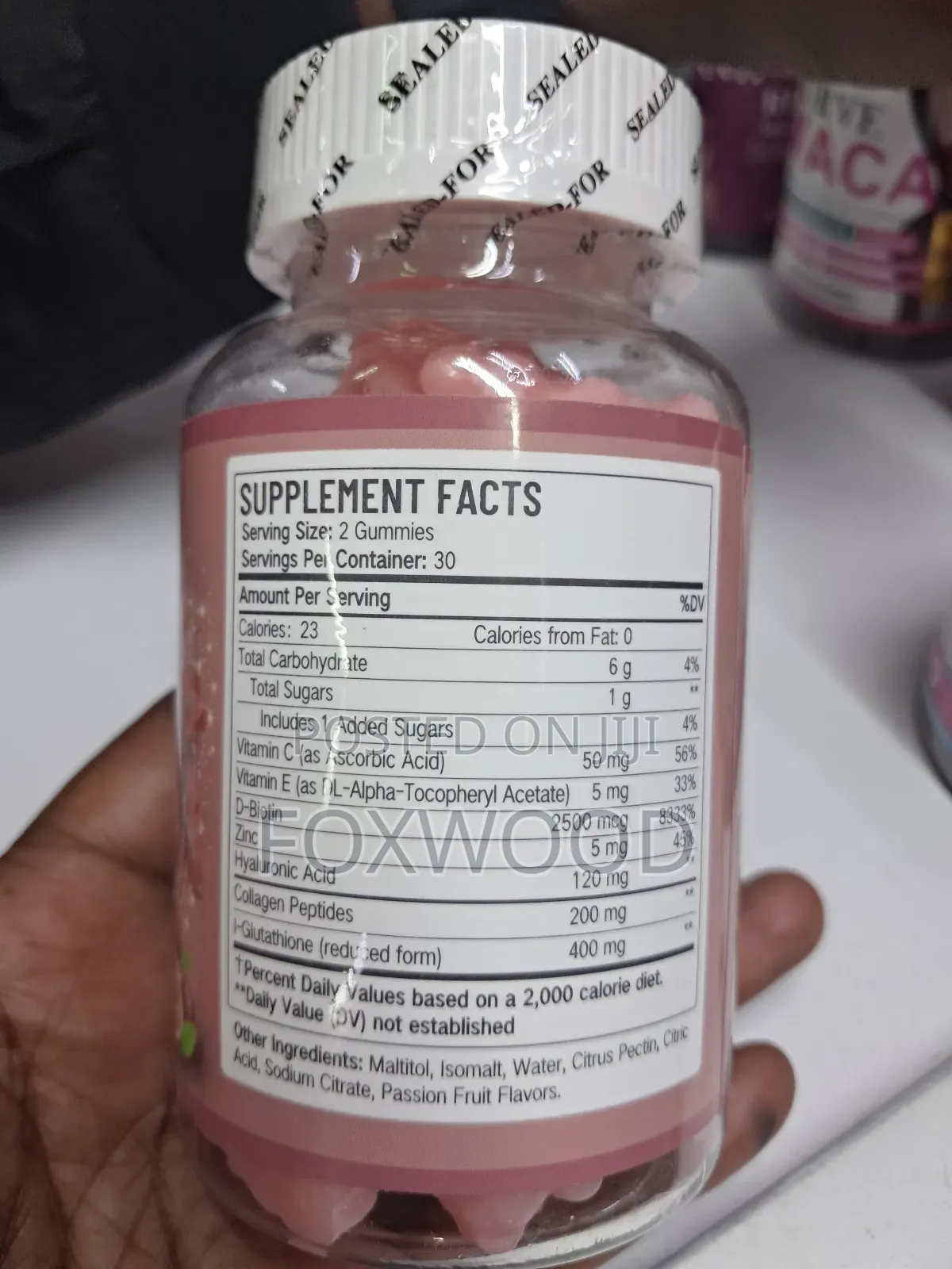 Skin Whitening Gummies, a Dietary Supplement